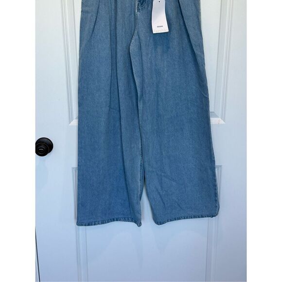 NWT Bershka High Waisted Wide Leg Jeans Size 00 - Picture 3 of 10